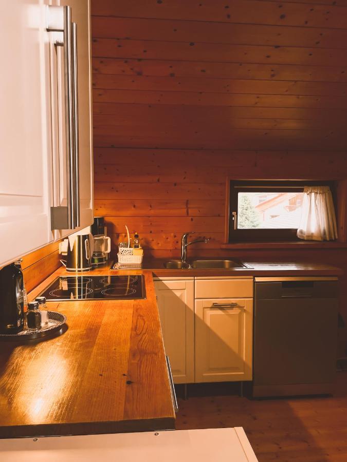 Vogtareuth Naturnahes Familienchalet Mit Garten - Wifi - Netflix - Nur 15 Minuten Vom Chiemsee Und 35 Minuten Von Muenchen Entfernt מראה חיצוני תמונה