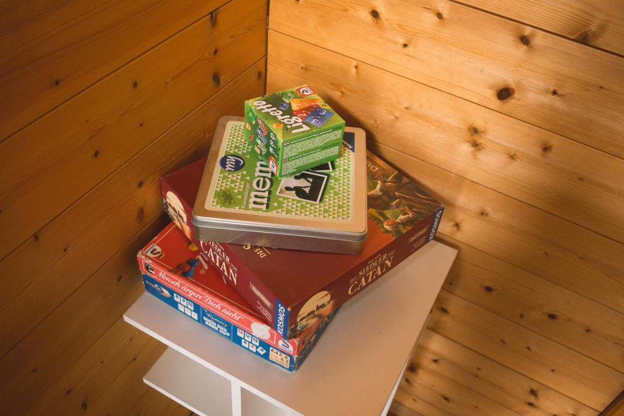 Vogtareuth Naturnahes Familienchalet Mit Garten - Wifi - Netflix - Nur 15 Minuten Vom Chiemsee Und 35 Minuten Von Muenchen Entfernt מראה חיצוני תמונה