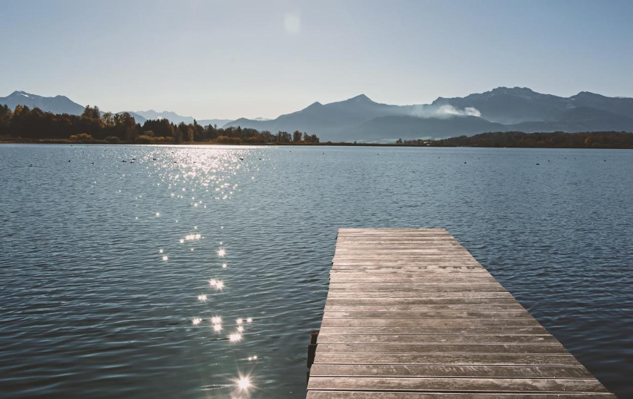 Vogtareuth Naturnahes Familienchalet Mit Garten - Wifi - Netflix - Nur 15 Minuten Vom Chiemsee Und 35 Minuten Von Muenchen Entfernt מראה חיצוני תמונה